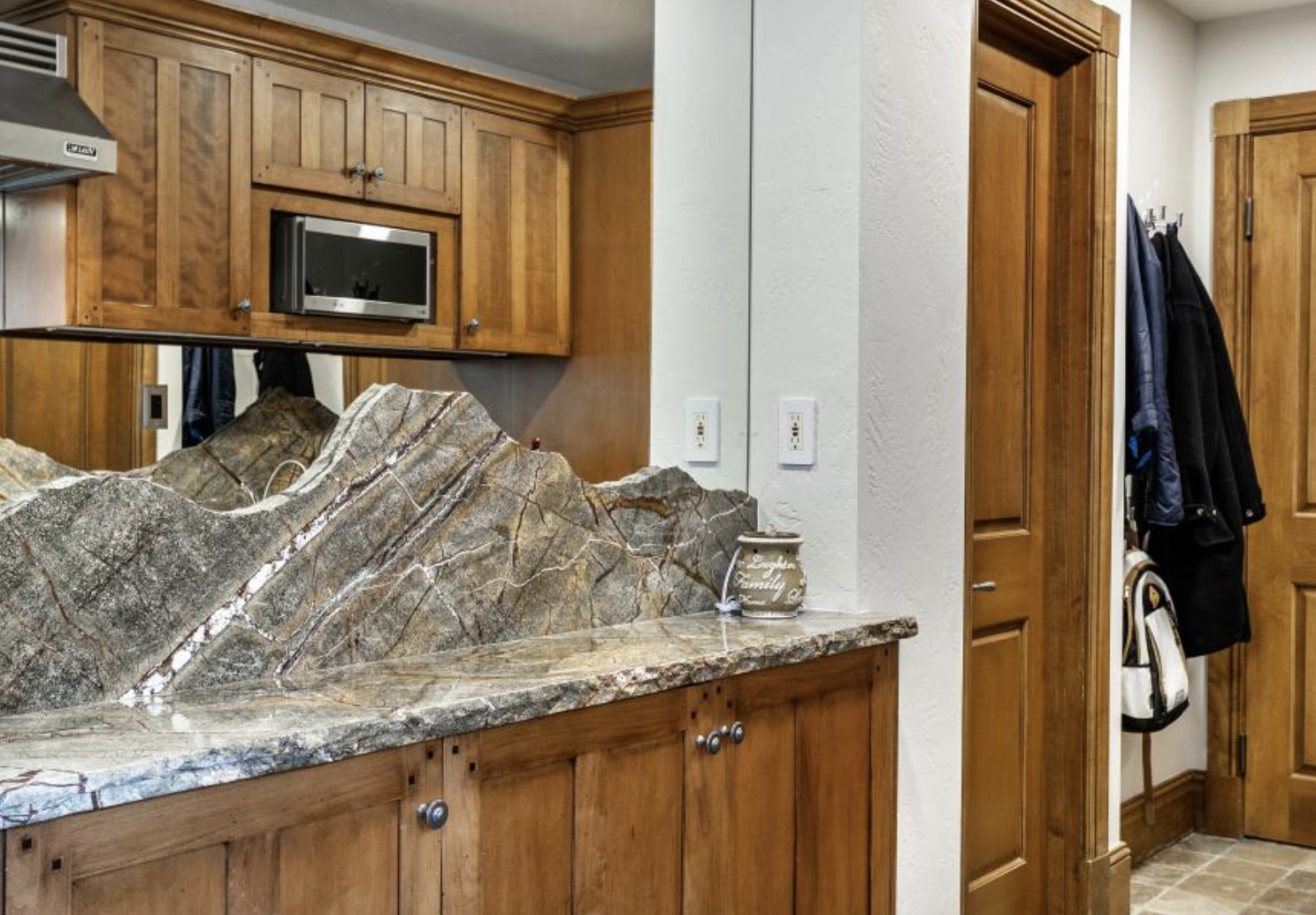 Highlands Home - Image 10